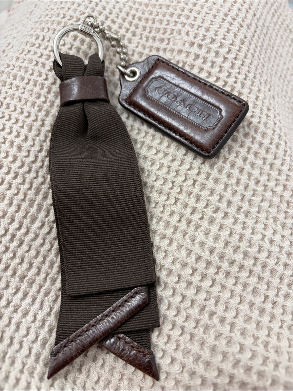 COACH Vintage Ribbon and Leather Hang Tag Charm